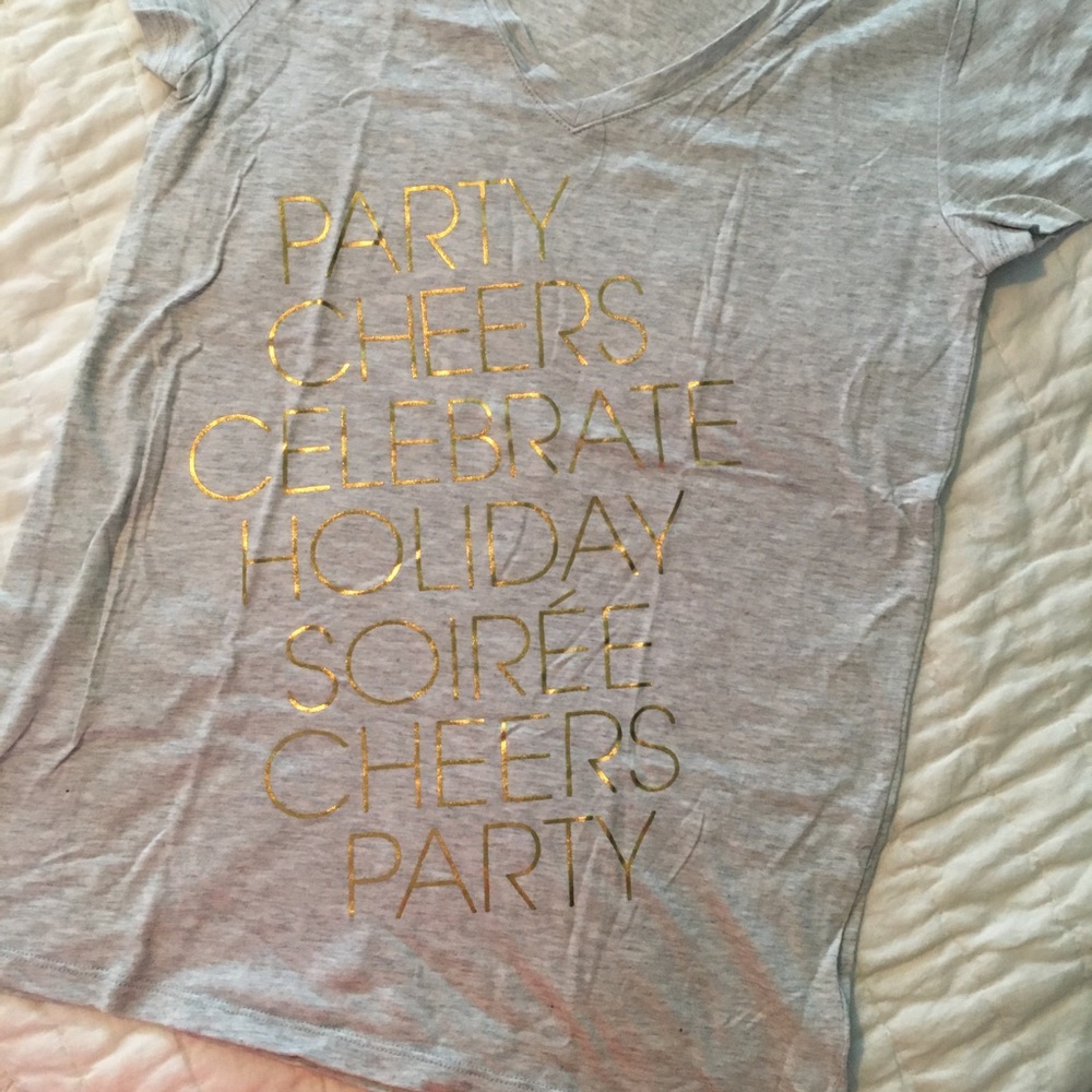 NWT Gap Tee with foil lettering